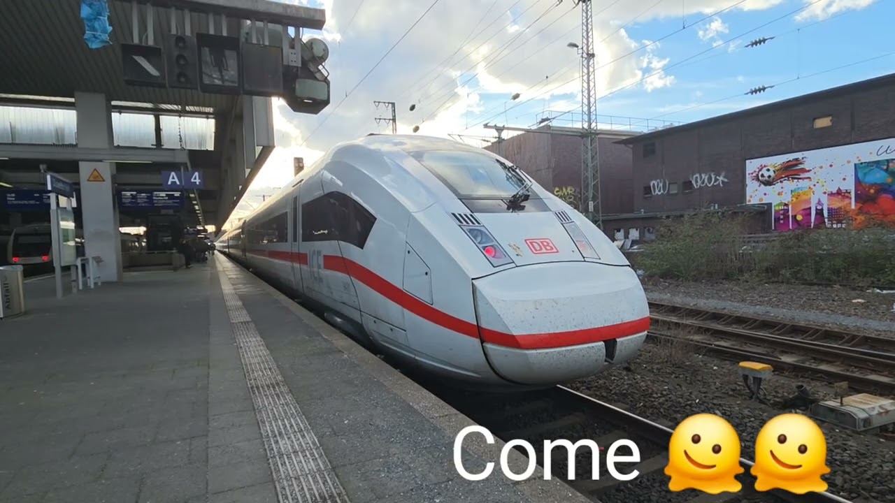 ICE Train Passing Düsseldorf Hbf | Germany