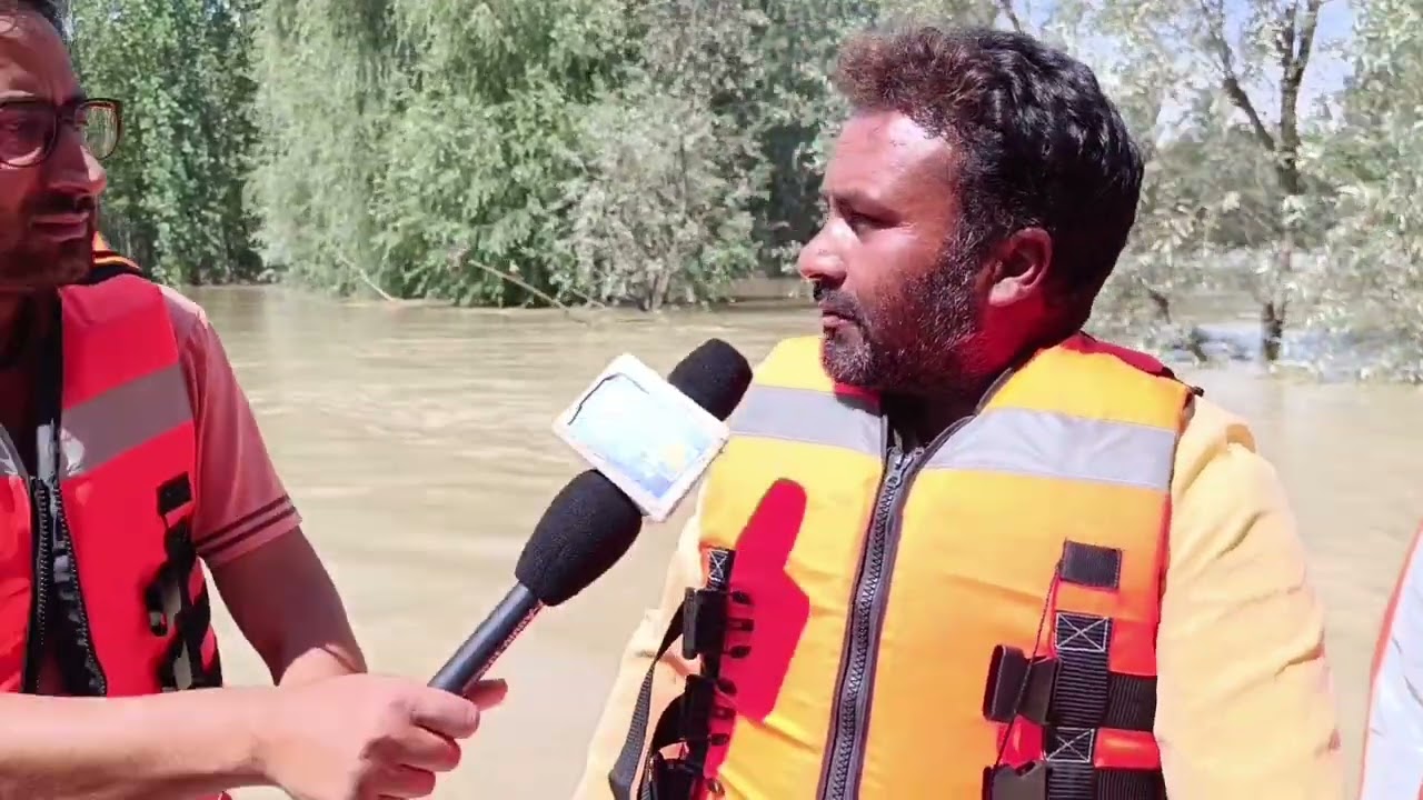 Zonipora Pampore Submerged as Jhelum Overflows | Rescue Operations Underway
