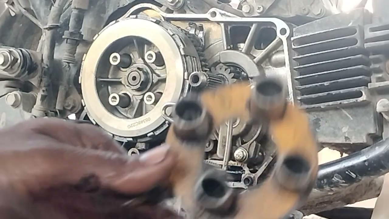 Hero Splendor bike ke clach plate Kaise dalen