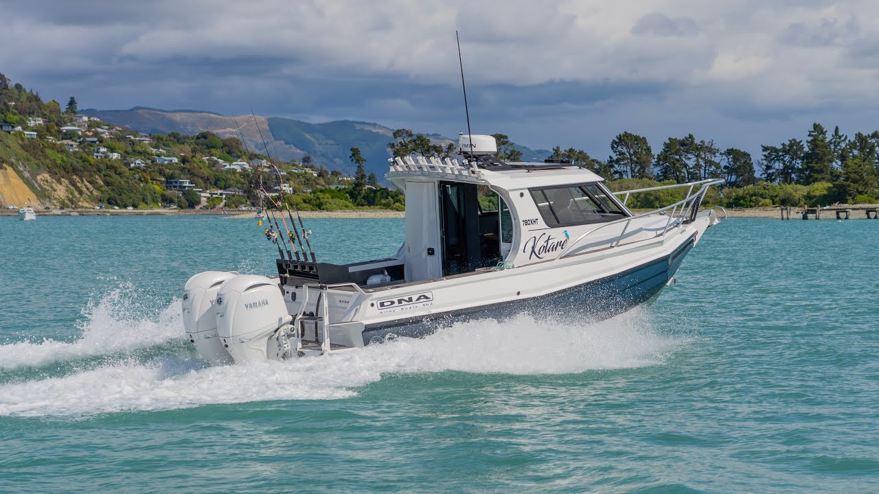 DNA 780XHT Hardtop Boat Walkthrough