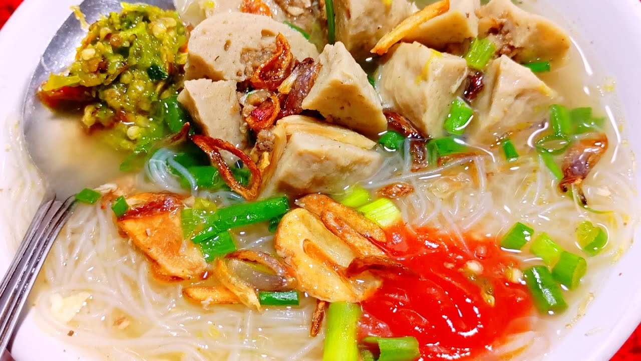 GINI CARA BIKIN KUAH BAKSO YANG ENAK, NIKMAT DAN BIKIN NAGIH.