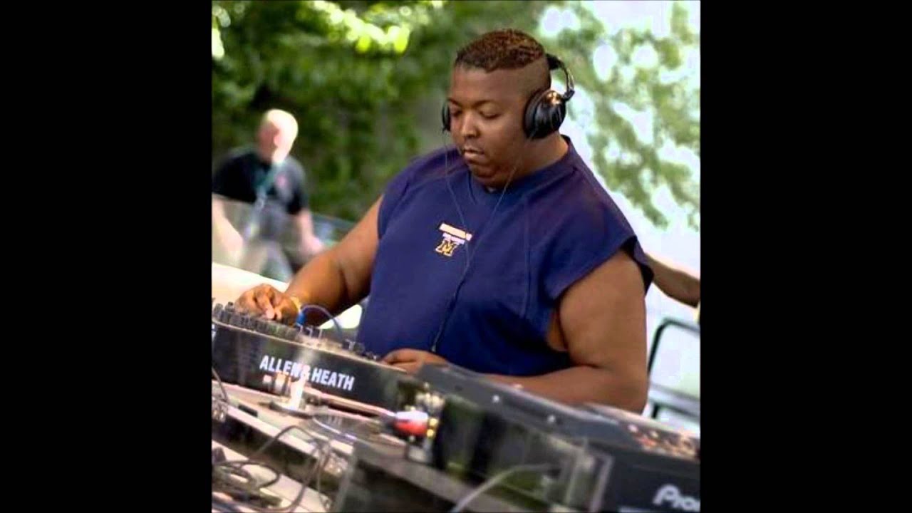 Aaron Carl - Sky (Tommy White Billsticker Mix)