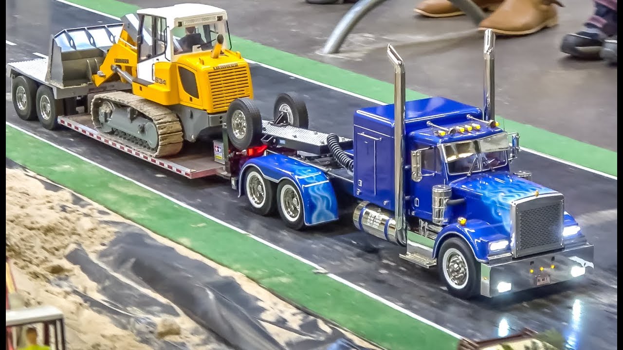 Awesome RC Trucks! Extreme modified Trucks in Action!