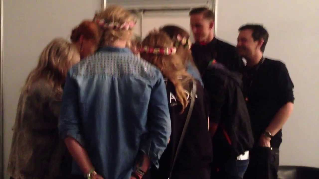 Backstage with Florence and the Machine - Coke Live Music Festival 2013
