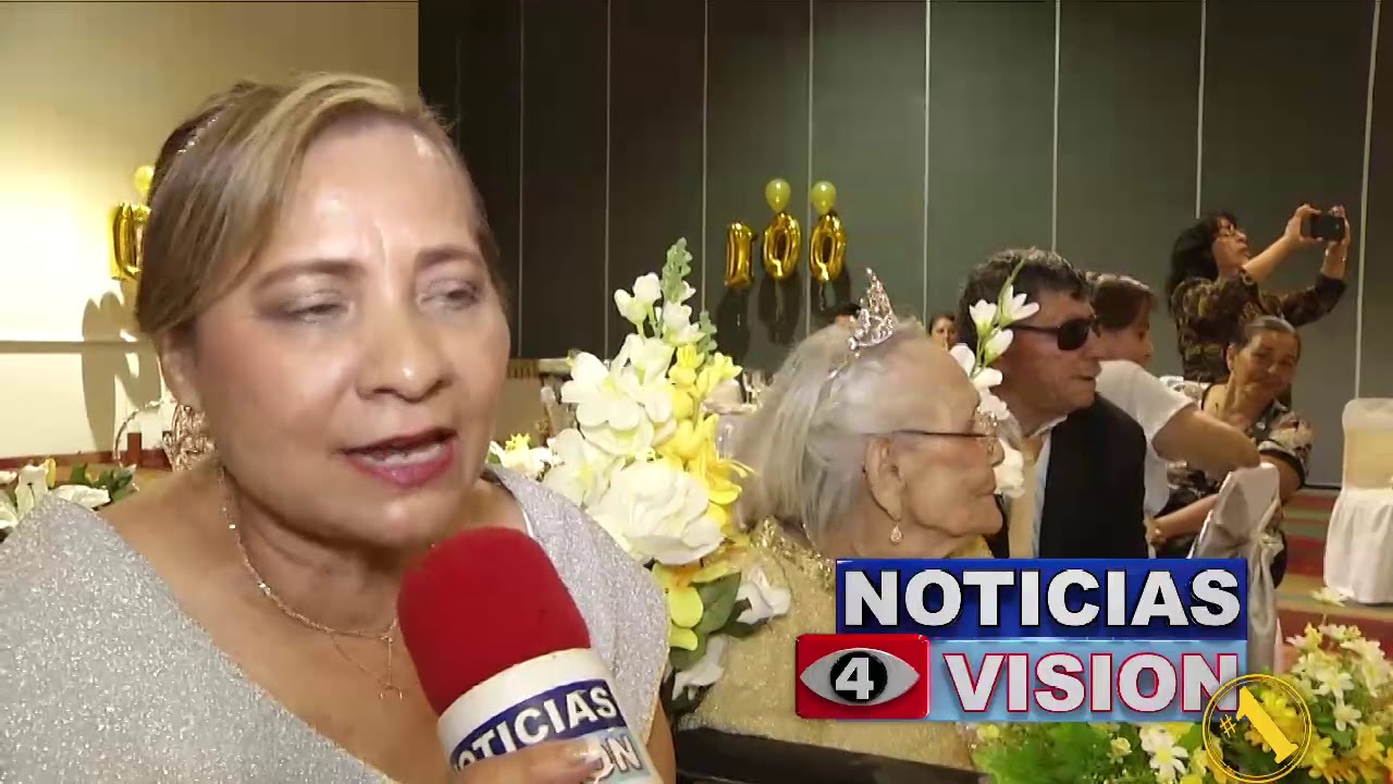 CELEBRACION 100 AÑOS ABUELA