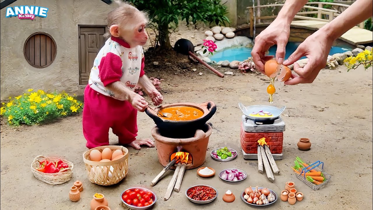 Smart monkey Annie harvests tomatoes to help dad cook breakfast