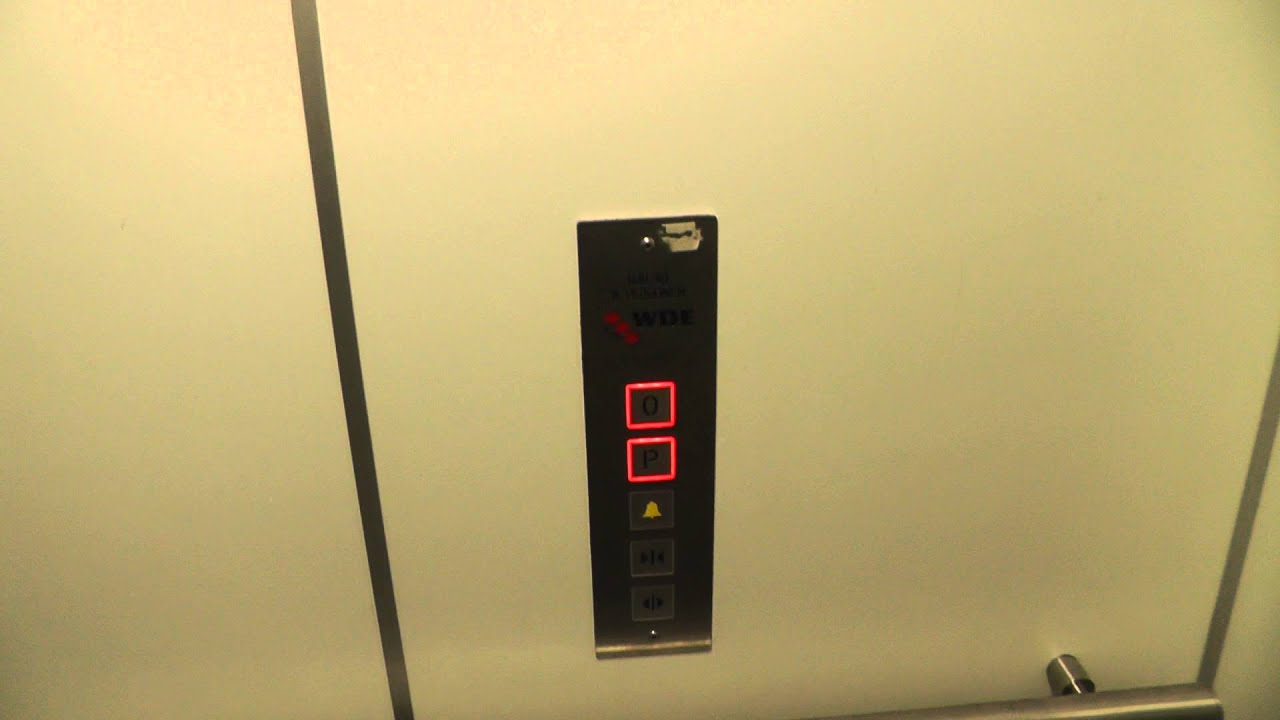 WDE lift, winkelcentrum Ridderhof 5 3 16