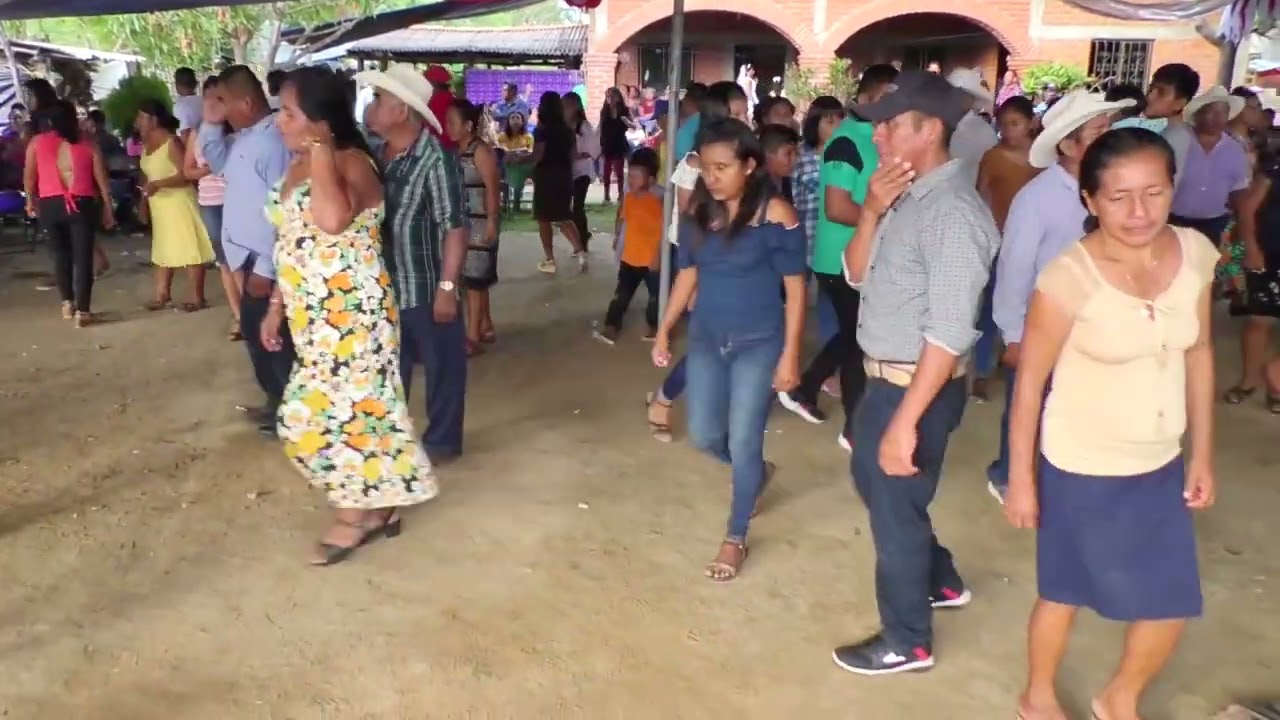 BODA ISIDRO Y ARACELI EN BARRIO NUEVO COZOALTEPEC (PARTE 3)