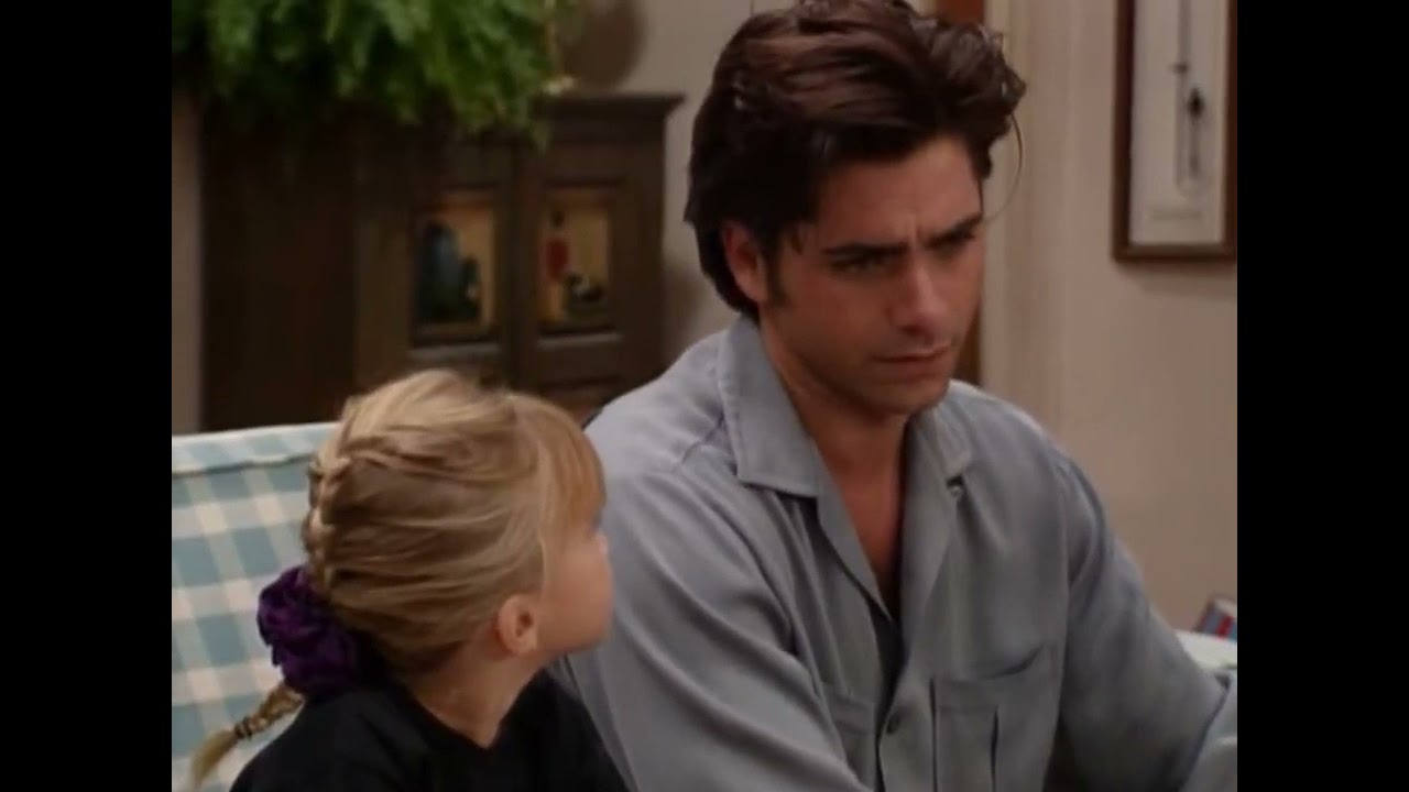 Full house || The twins put playdough in Jesse's calculator