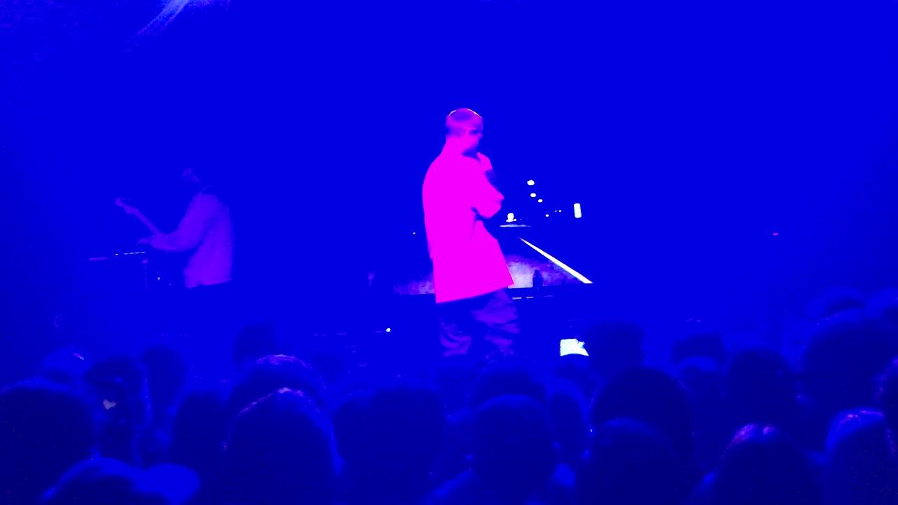 Corbin - Hunker Down (Live in Santa Ana, 9/7/17)