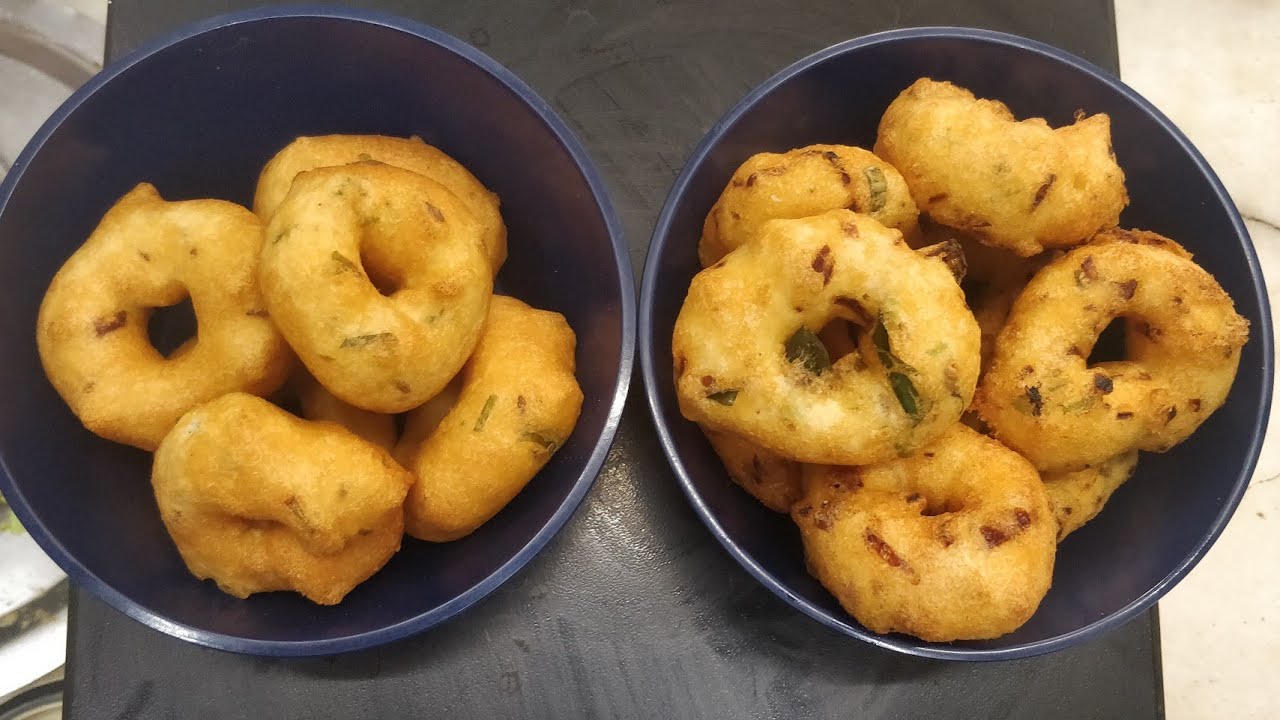 Grinding and making of Ulundhu vadai/Medhu vadai by Revathy Shanmugam