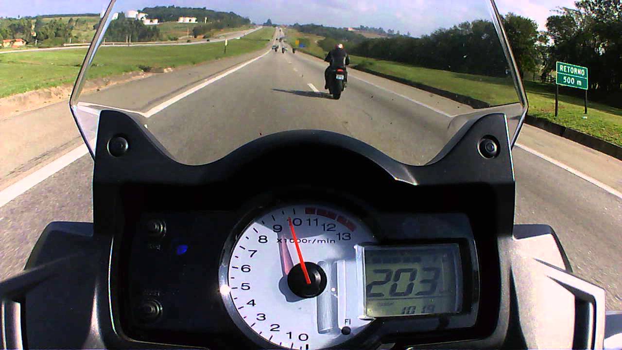 VERSYS 650 TOP SPEED 208 KM/H - ACELERANDO COM OS BROTHERS ZS