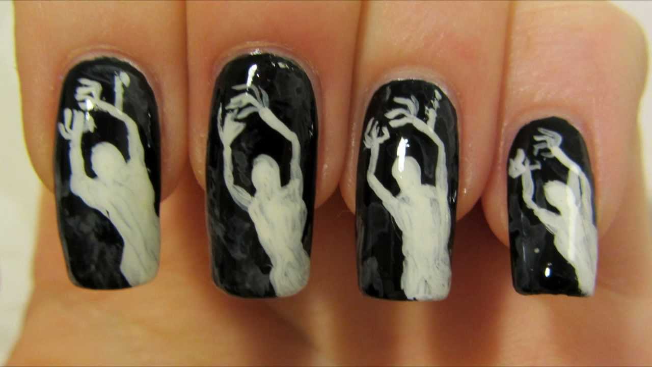 Easy Spooky Ghost Halloween Design in Black and White Nail Art Tutorial