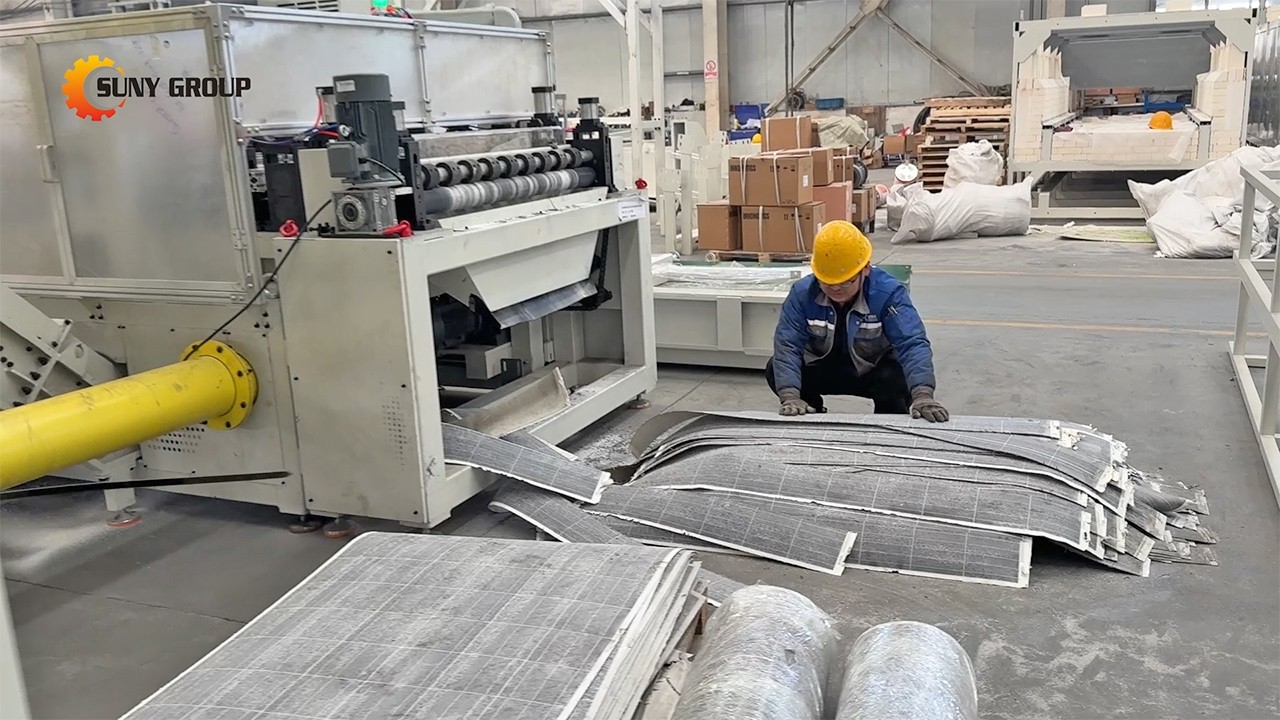 How to Recycle Solar Panels for Profit | Frame Removal + Glass Removal Line