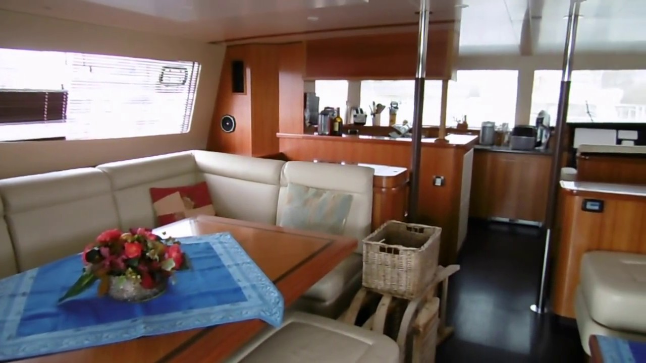 FOUNTAINE PAJOT QUEENSLAND 55