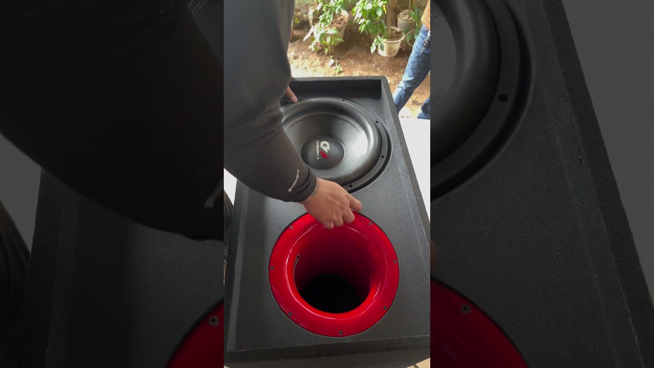 15 inch car subwoofer box design               #subwoofer #caraudio #loudandclearcaraudio