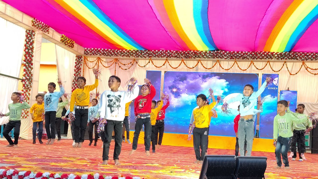 ବମ୍ ବମ୍ ବୋଲେ ମସ୍ତି ମେ ଢ଼ୋଲେ ......