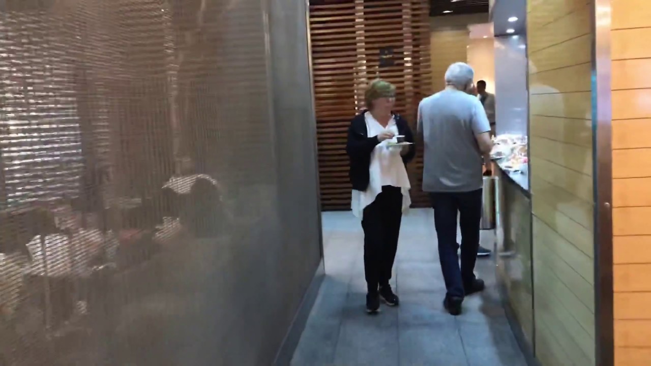 مطار القاهره Cairo airport - استراحه تحالف ستار للطيران Star alliance lounge