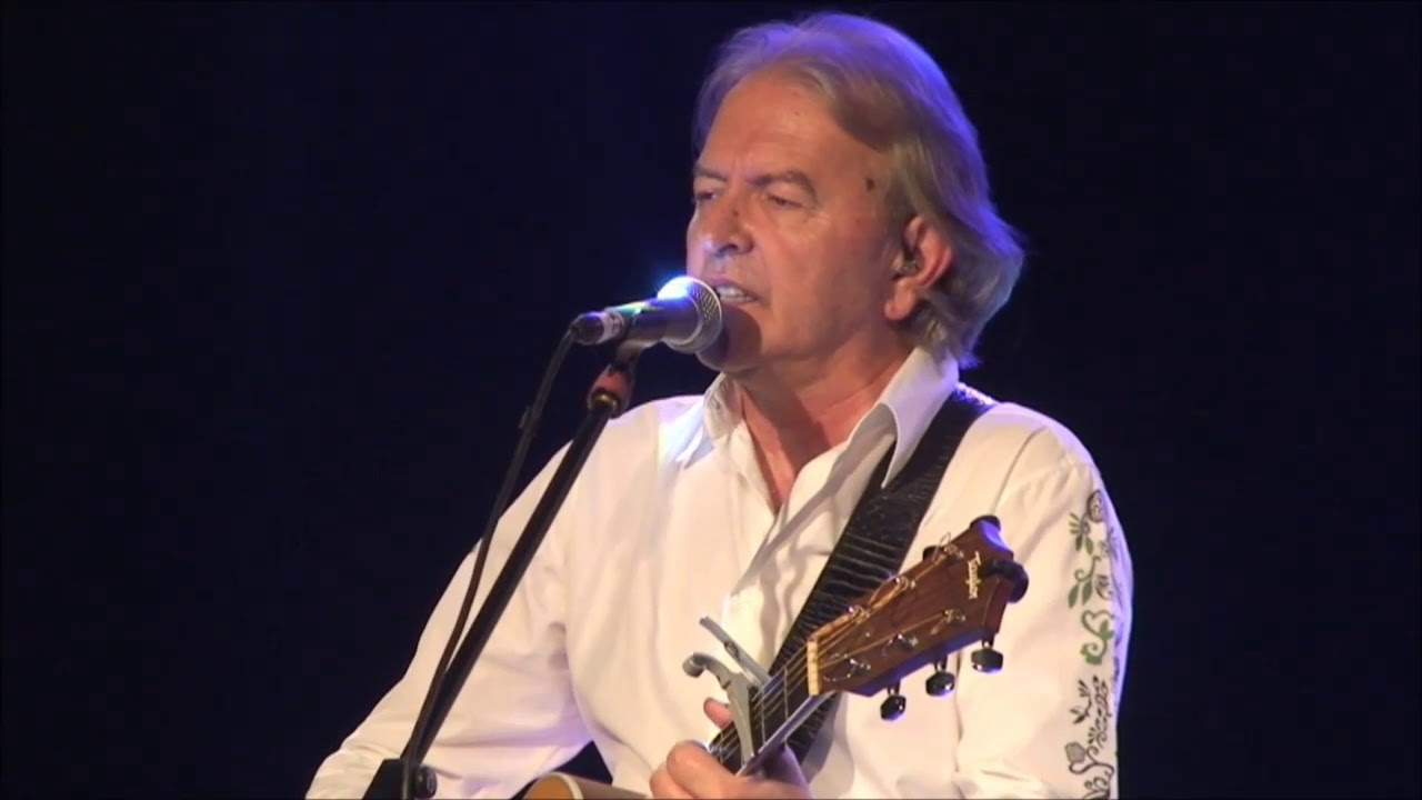 Ducu Bertzi  & Friends -  Sfarsitul nu-i aici