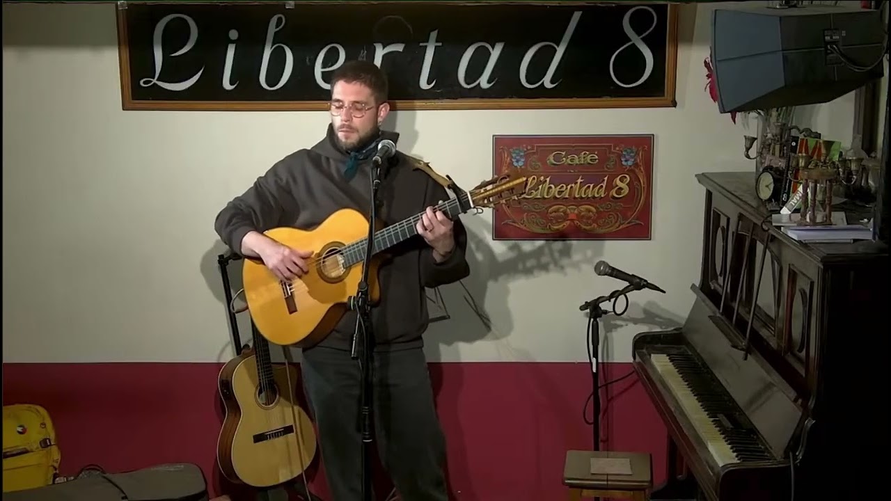 Javi Fernández- Alas de cera en Libertad 8