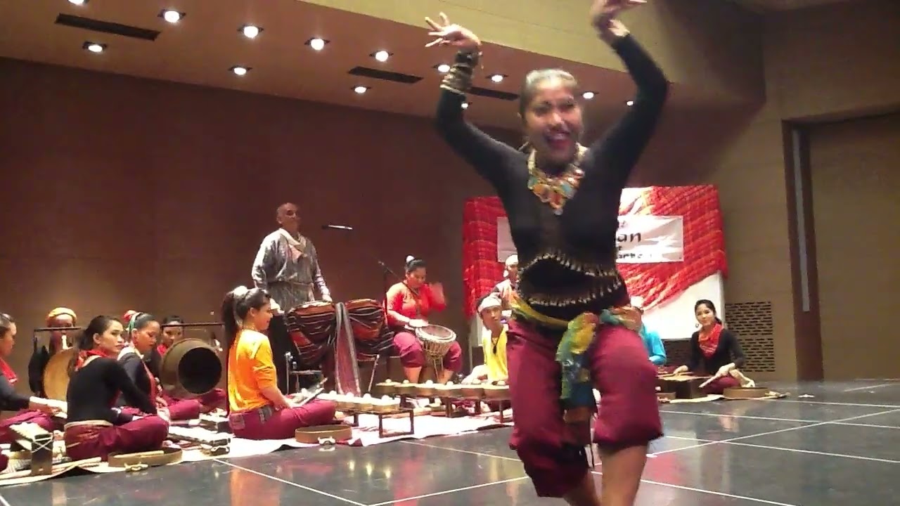 Performance of Kontra Gapi  1