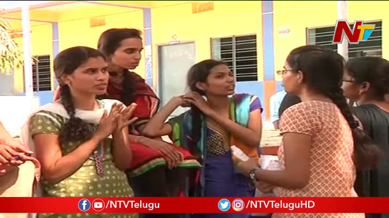 Supreme Court upholds NEET Examination For All Institutes, Rejects Minority Institutions Objections