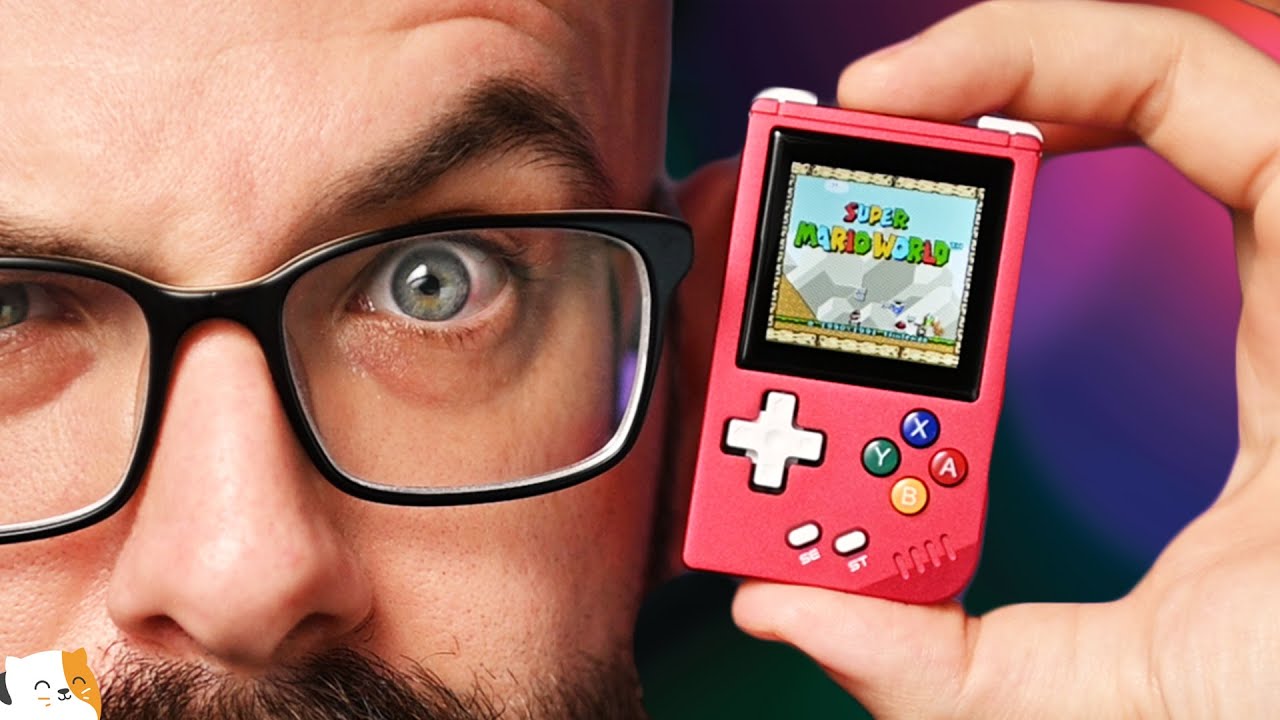 This Tiny Retro Handheld ACTUALLY Works!
