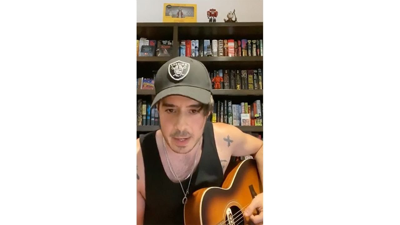 Jos&eacute; Madero - Lo Sobrenatural (Ac&uacute;stico)
