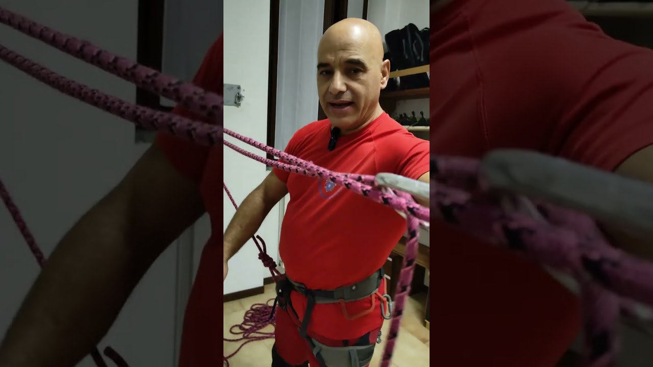 Paranco d'aiuto con dispositivi autobloccanti