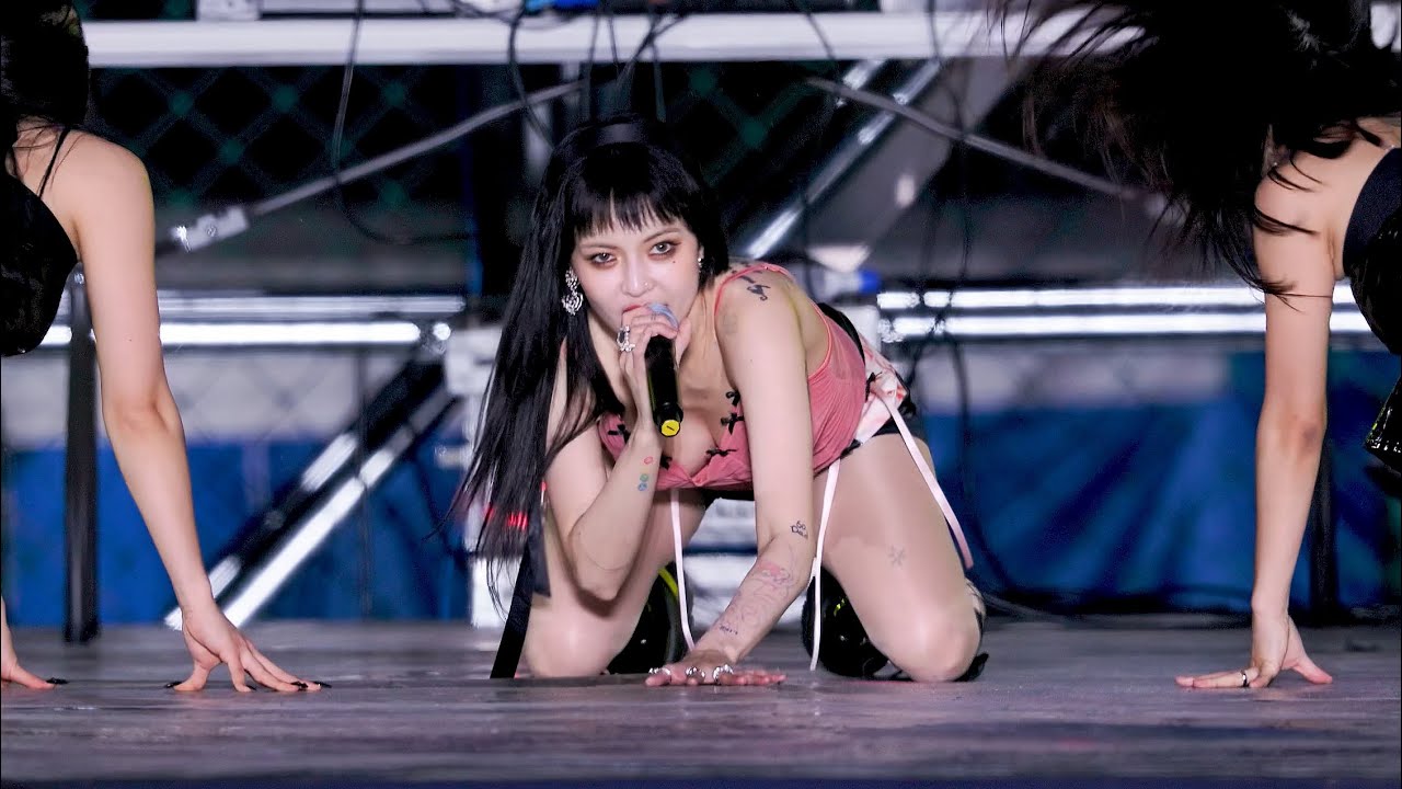 230519 현아 HyunA '잘나가서 그래 Roll Deep' 4K 60P 직캠 @인하대 축제 by DaftTaengk