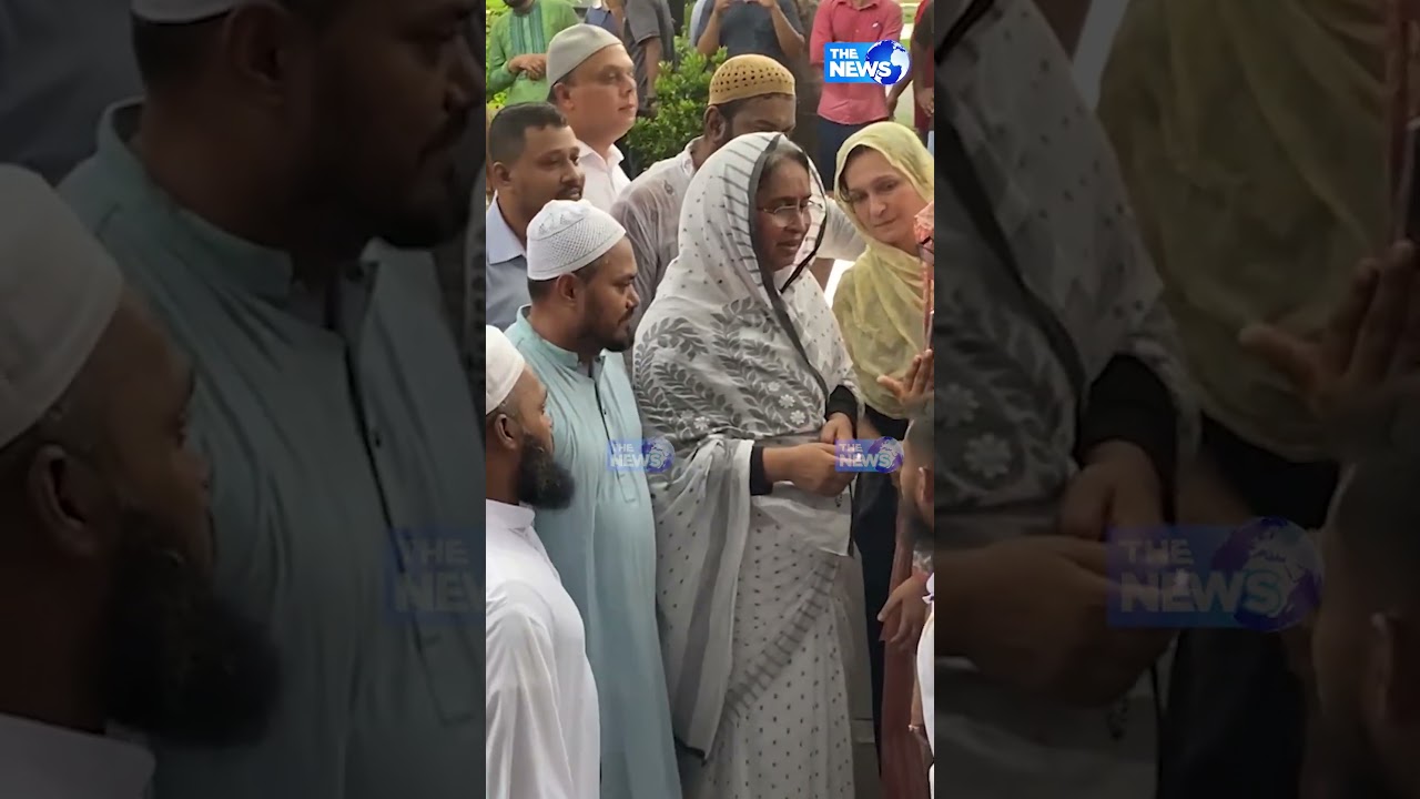ইমামকে কাছে ডেকে স্বামীর জন্য দোয়া চাইলেন দীপু মনি | Dipu Moni | Click The News