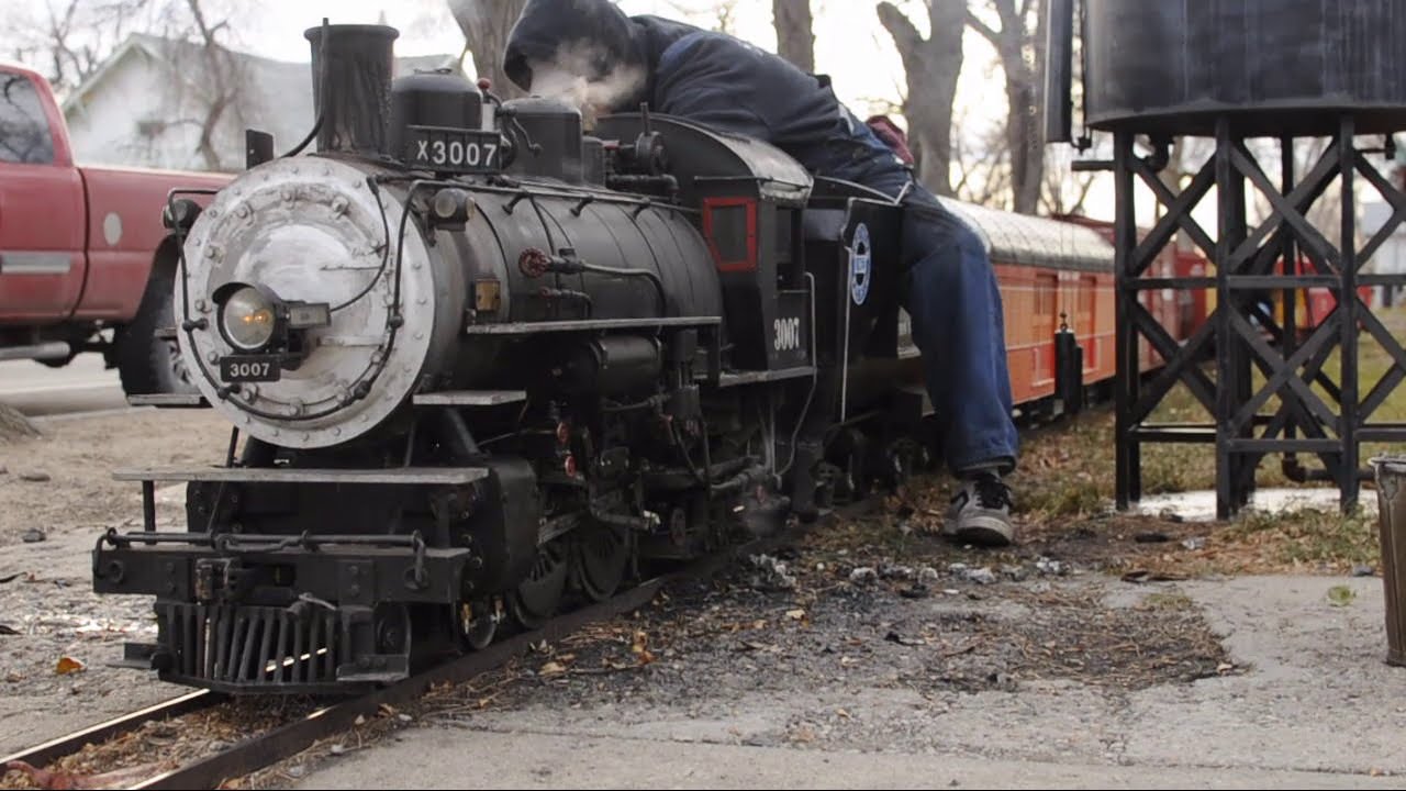 House With Scale Steam Train - New Footage