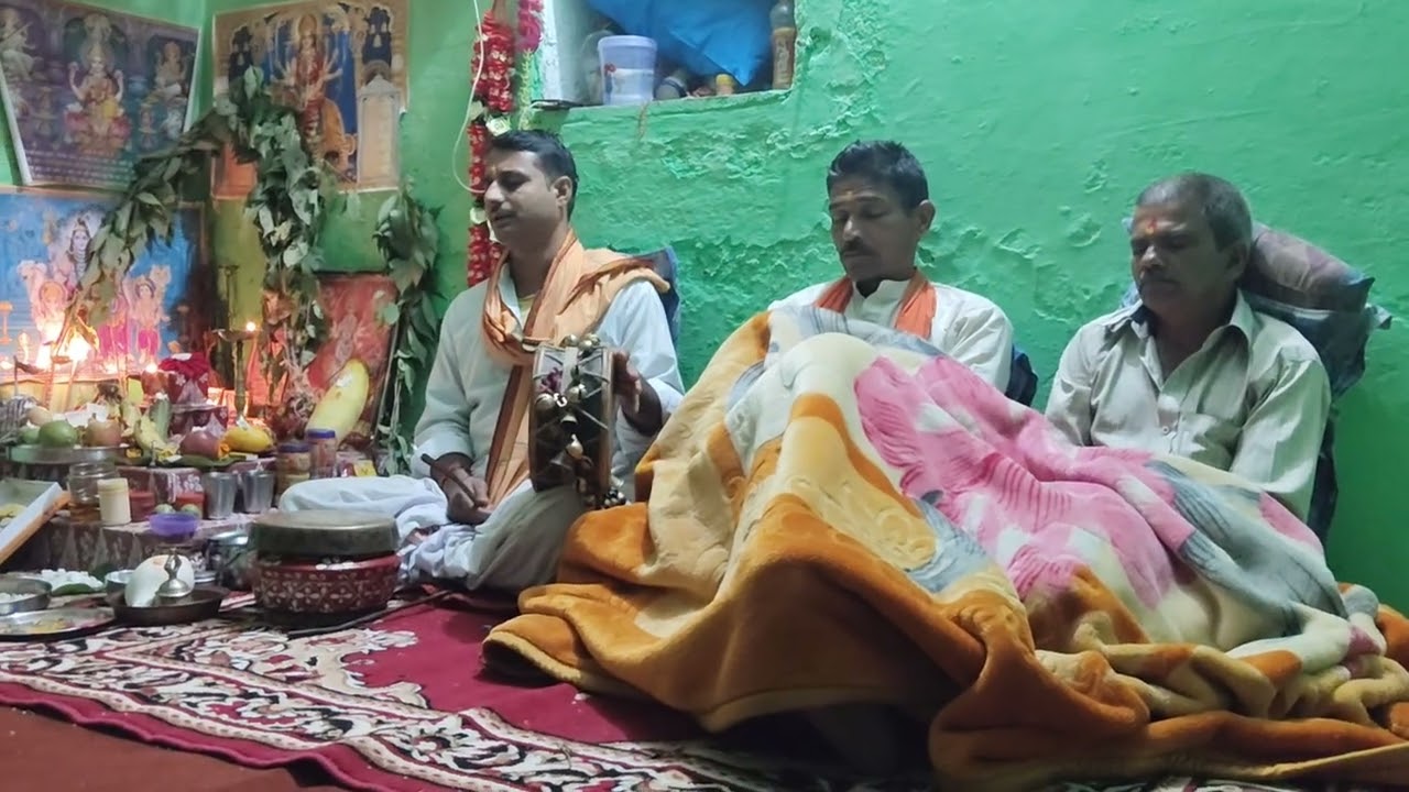 आज हमारे घर में जागर है ❣️🪘🪘#trending #minivlog #explore #vlog #shortvideo #love #vlogger#trendvlog 