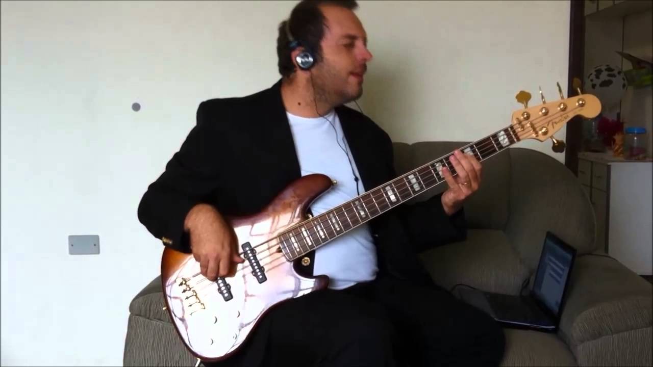 CARRIE Europe BASS COVER Deivdy Alves baixo...