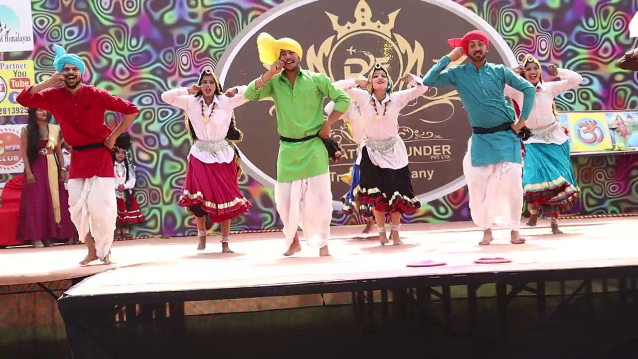 Holiya me ude re gulal - Dance by Team Tanishka HOLI DHAMAL