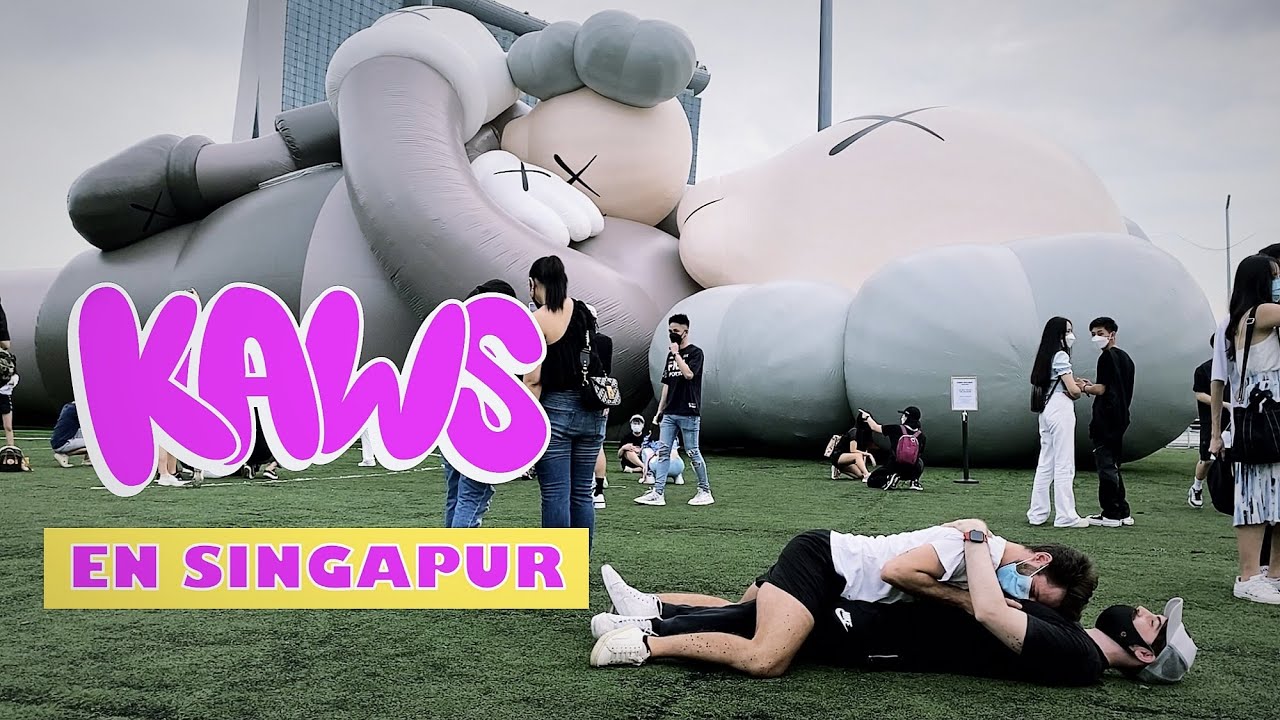 🔴 KAWS en SINGAPUR - Muñeco de 42 METROS