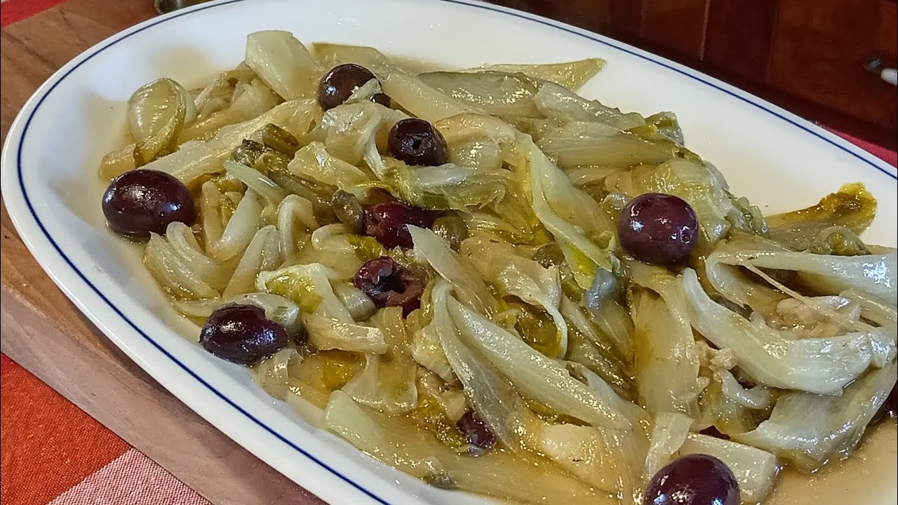 insalata belga con olive e capperi (videoricetta n. 1246)