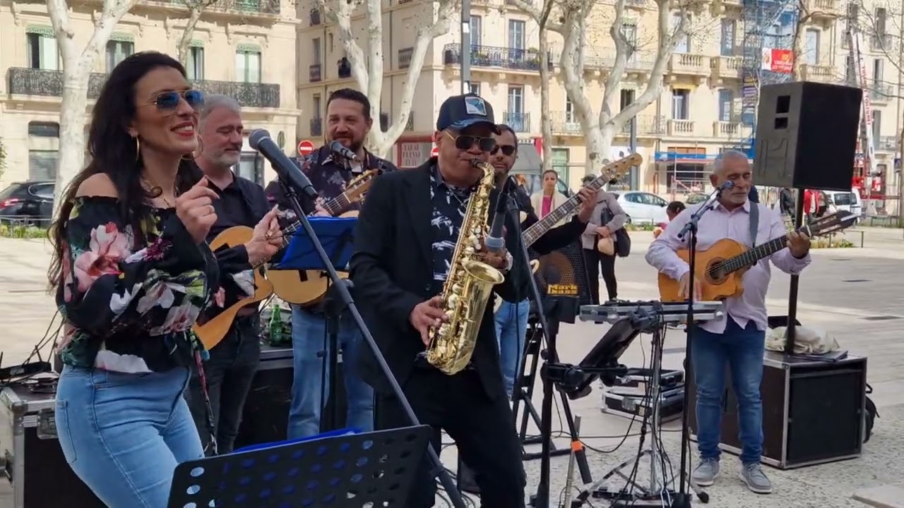 Bailando Ruben Paz; Kompass; Kiko