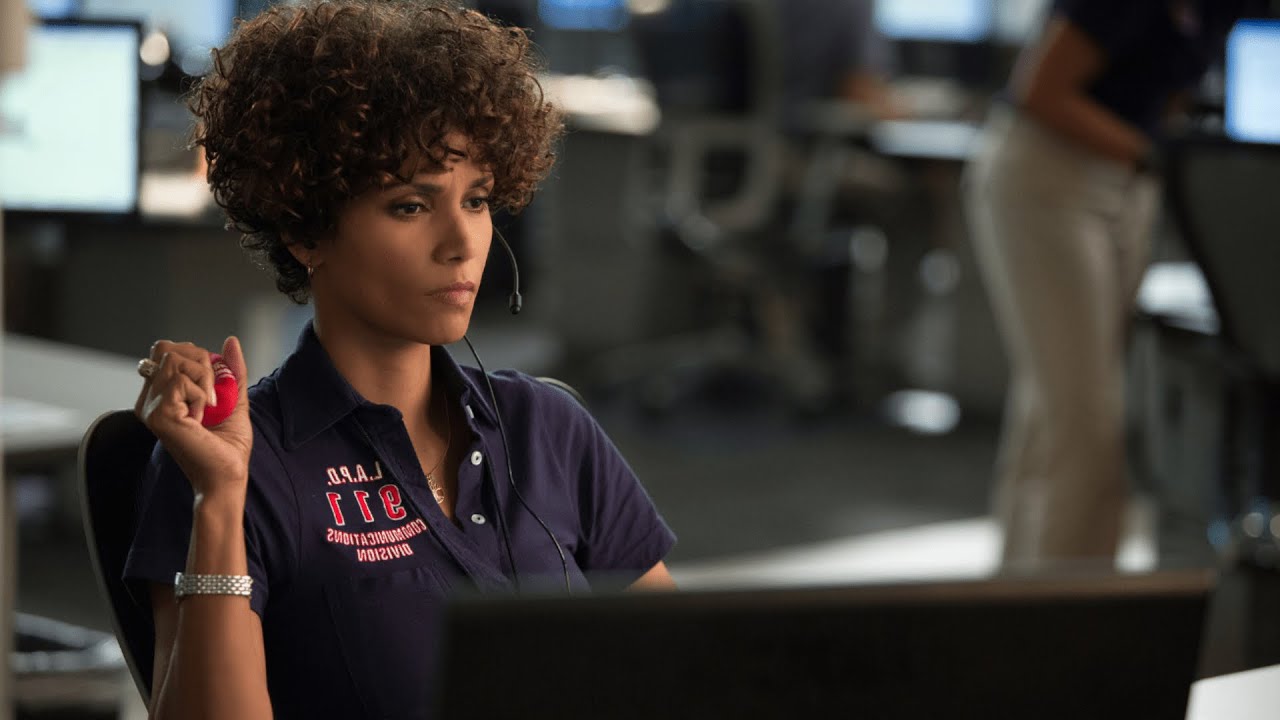 911 Operator Hunts Down Serial Killer | Thriller Movie Recaps