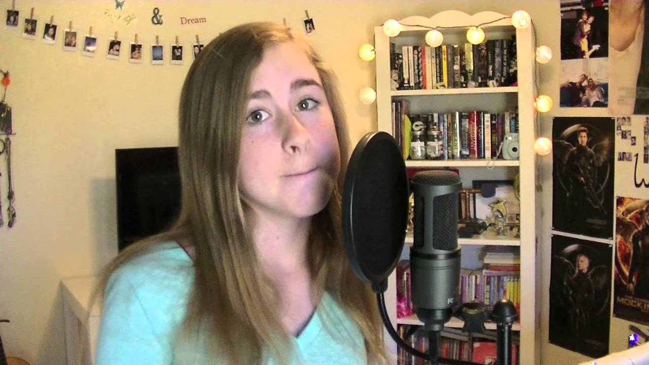 Uptown Funk - Mark Ronson fea. Bruno Mars by Samantha Potter