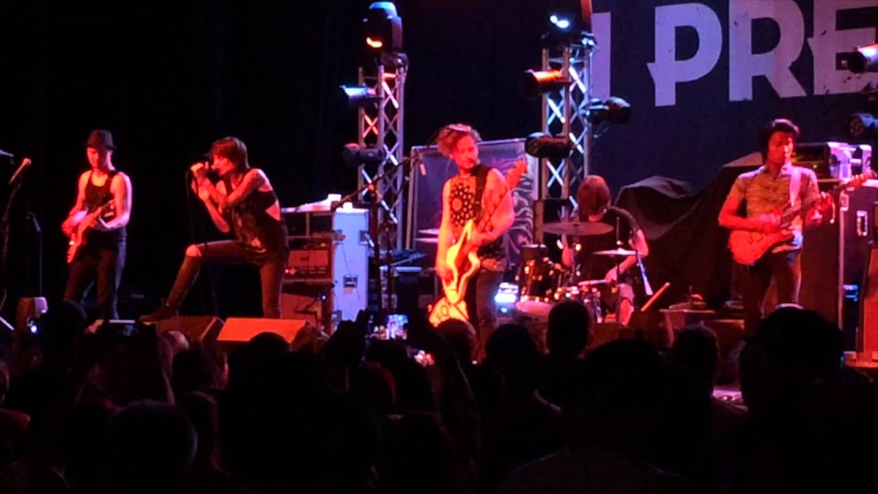 Fit For Rivals 'Crash' live in Grand Rapids, MI 2015