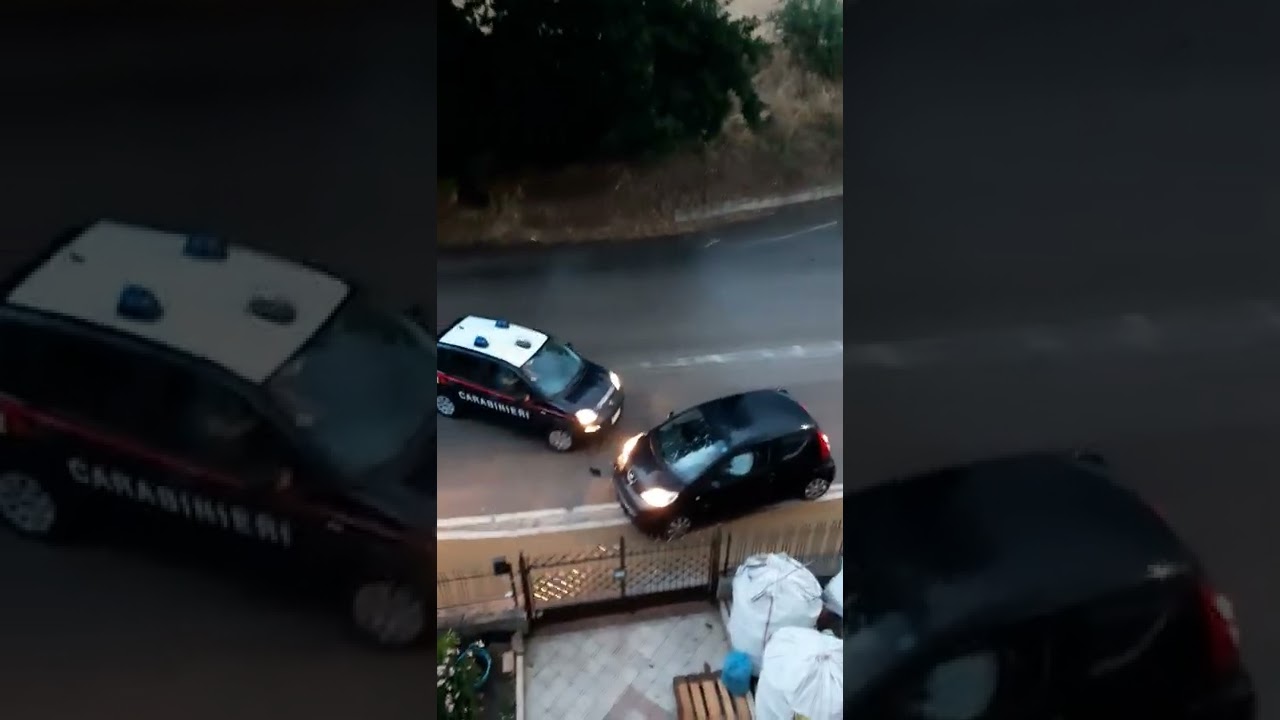 Spaventa passanti e provoca frontale coi carabinieri