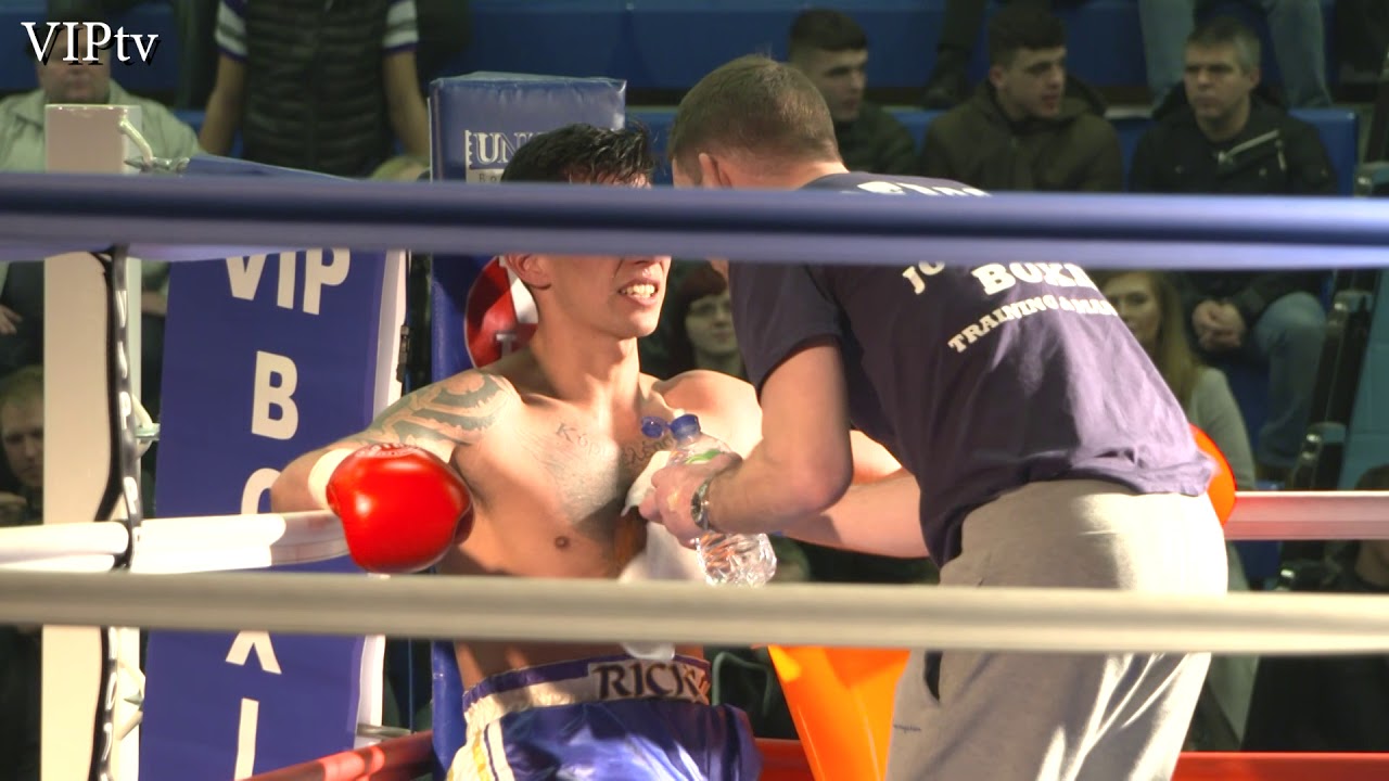 Andy Kremner v Ricky Rose at Oldham Leisure Centre 3.3.2018