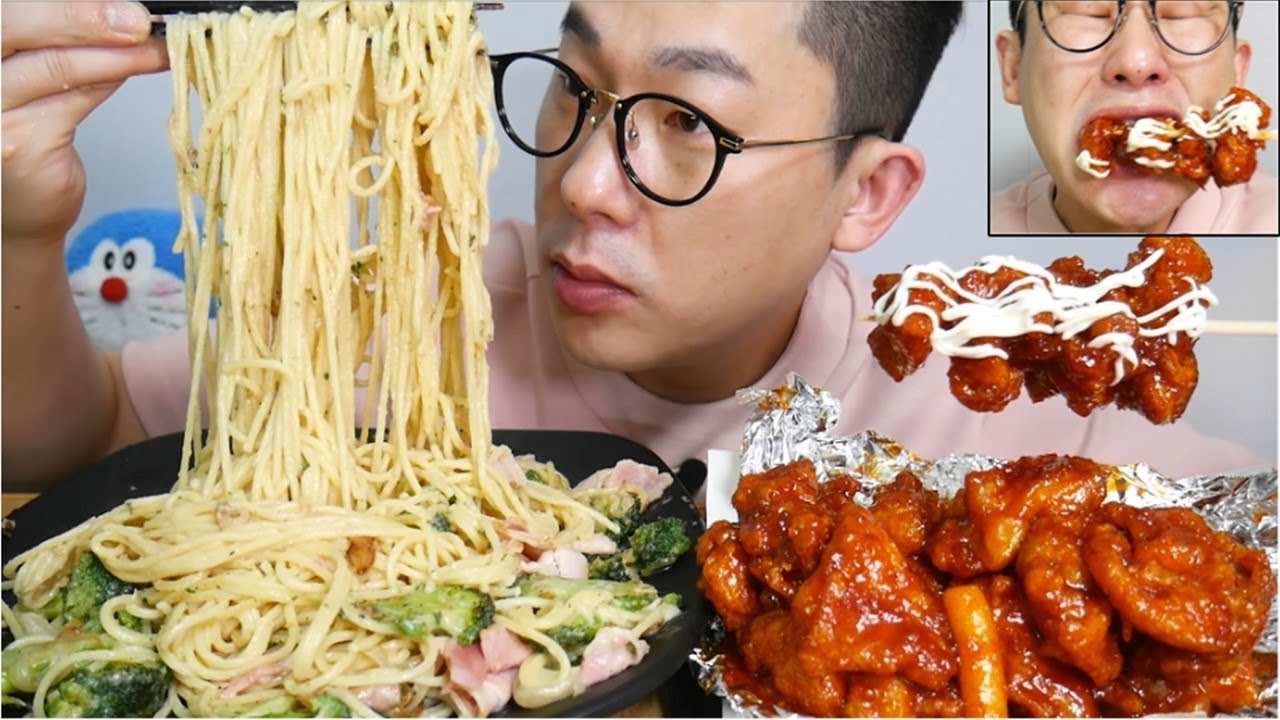 JMT조합 폰타나베이컨크림파스타와 처갓집순살매운양념치킨 먹방!!Real Sound Mukbang