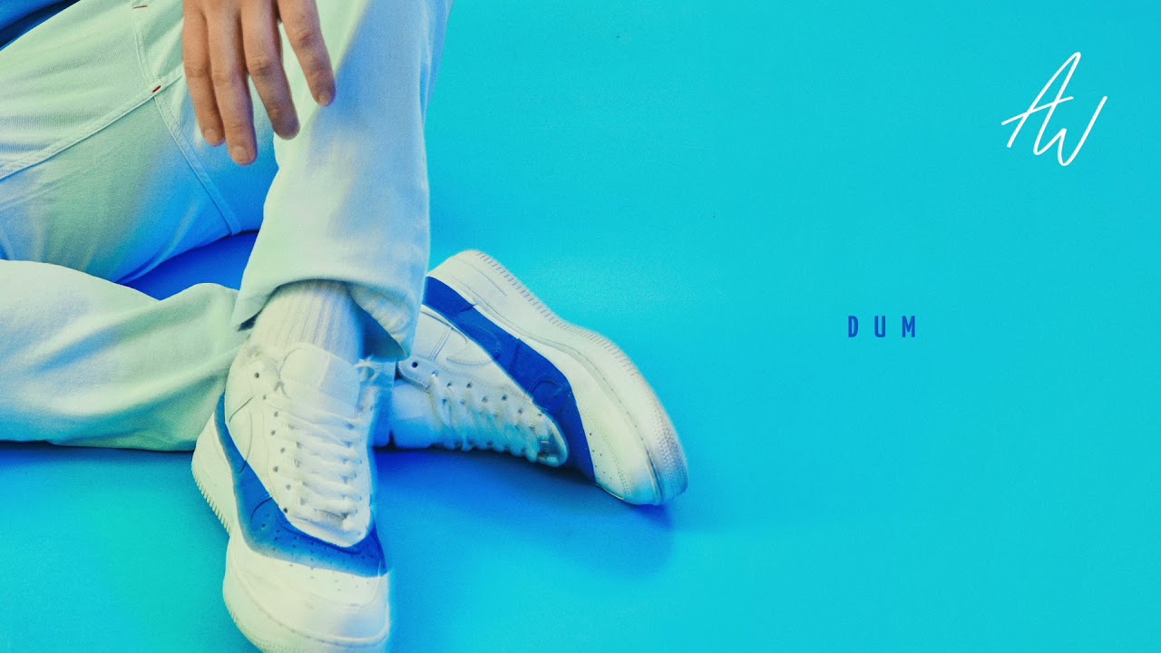 Anton Walter - Dum (Officiel Audio)