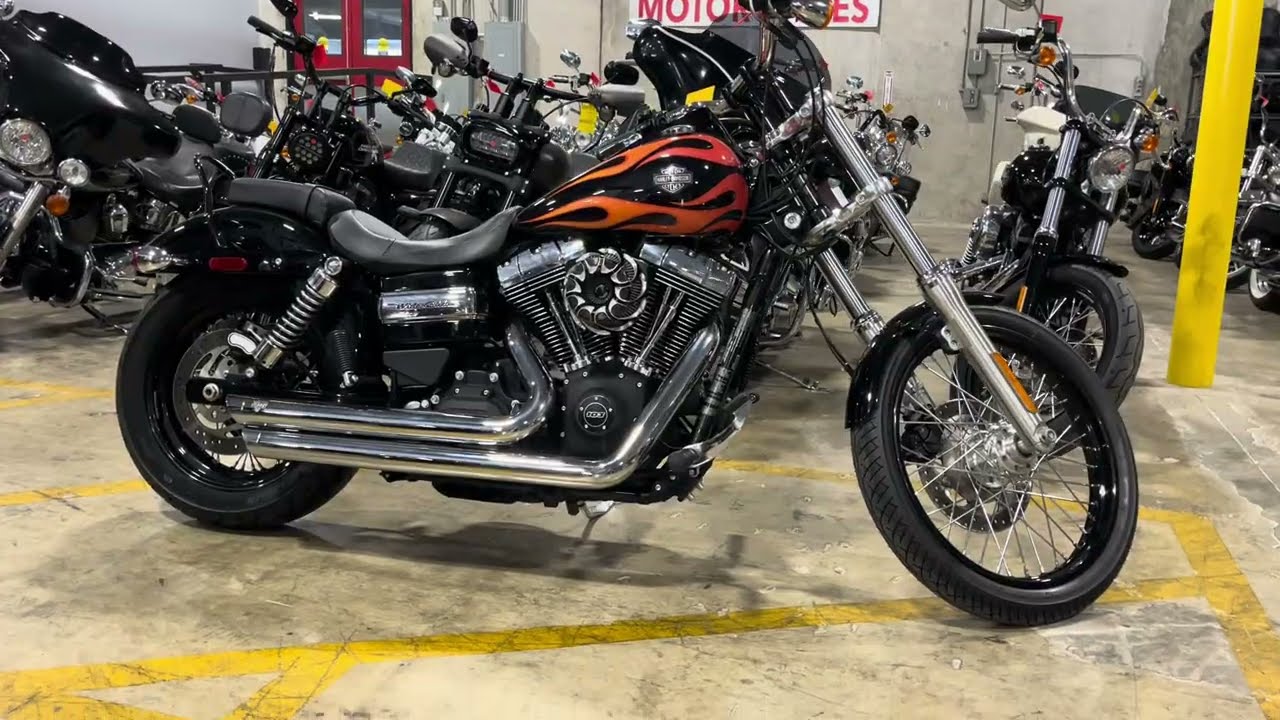 2014 Harley-Davidson&reg; FXDWG - Dyna&reg; Wide Glide&reg;