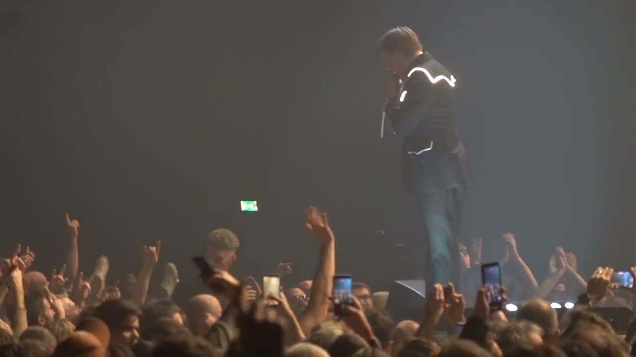 The Hives - Hate To Say I Told You So - Le Zénith Paris - 20/11/2025