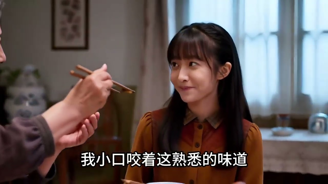 《重生回村：我的末日堡垒》女主陈楚楚在遭丈夫吴天雄背叛并谋害后重生回到天灾降临前十天。她果断离婚，只要二十万存款，任由前夫独吞一亿彩票奖金，自己则回到农村父母家...#木木漫剧