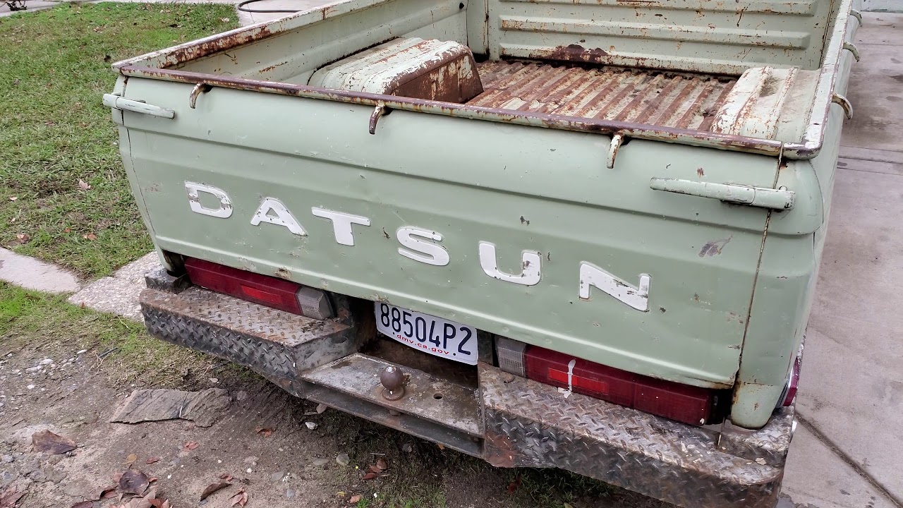 1972 datsun 521 prize