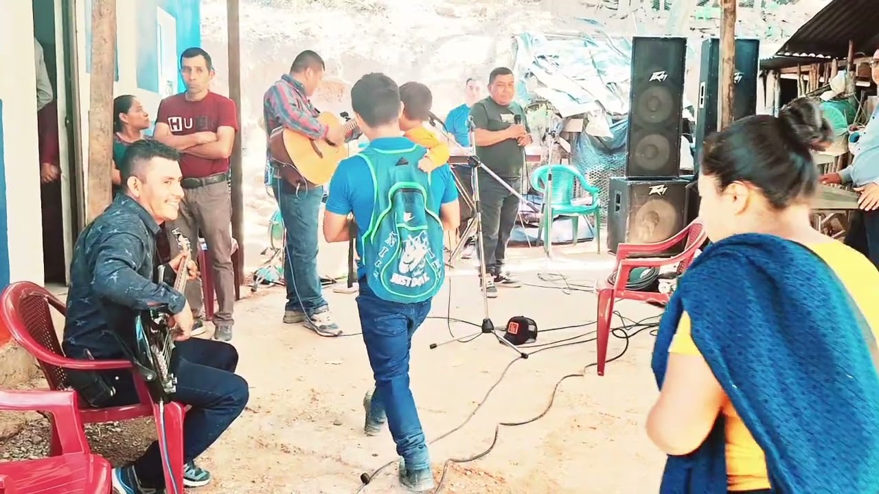 Cantos en idioma chuj coro voceros de cristo